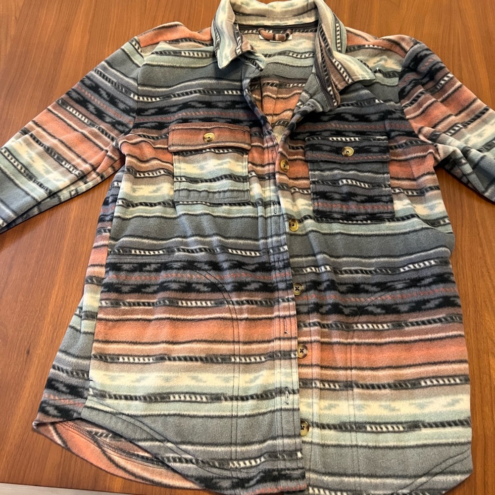 ONeill shirt size small Aztec print